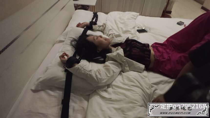 180158b02wr54y4wur4u2y.jpg