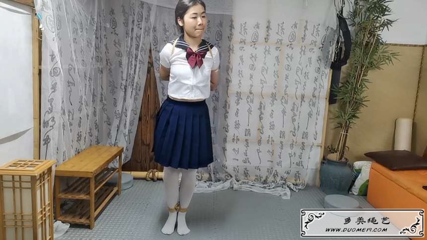 030612q010txz66x66rt0t.jpg